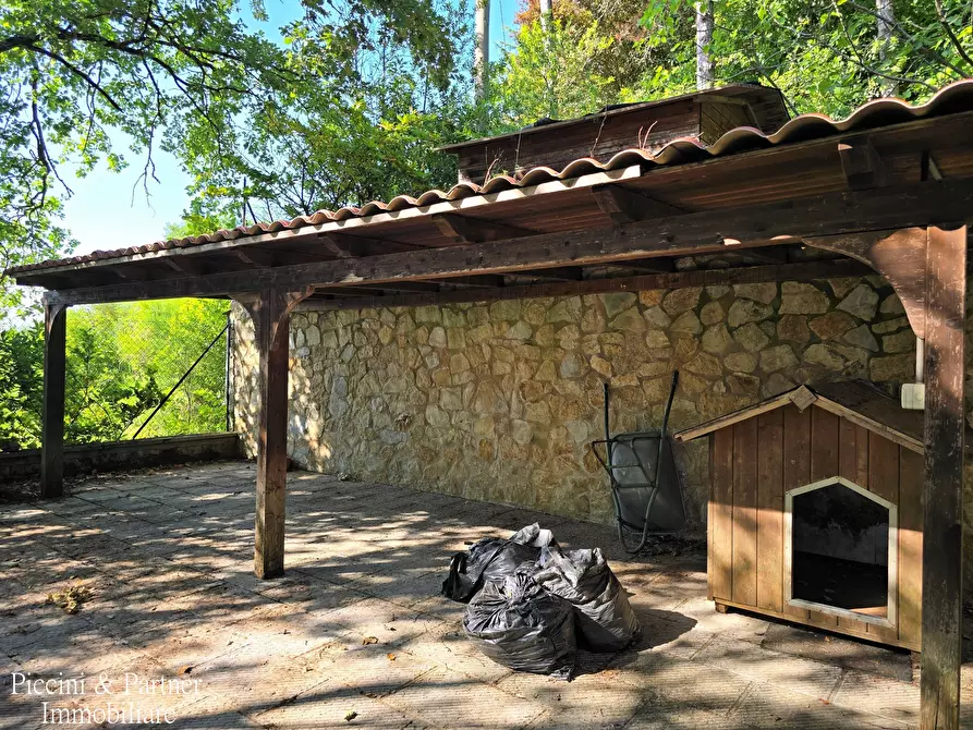 Immagine 69 di Baita in vendita  in Via dei Cespugli 10 a Passignano Sul Trasimeno