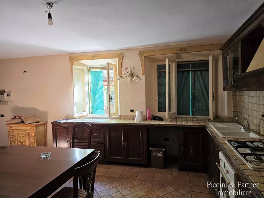 Immagine 14 di Baita in vendita  in Via dei Cespugli 10 a Passignano Sul Trasimeno