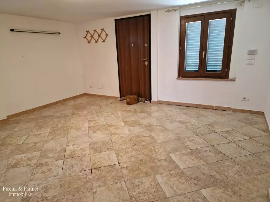 Immagine 42 di Casa bifamiliare in vendita  in Via Trasimeno a Castiglione Del Lago