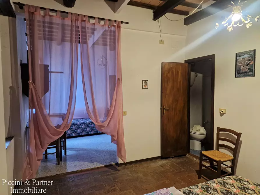 Immagine 18 di Bilocale in vendita  in Via Cenaioli a Magione