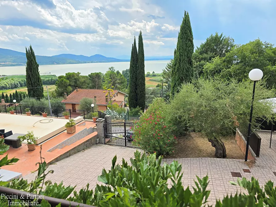 Immagine 66 di Villa in vendita  in Via Marzabotto 11 a Magione