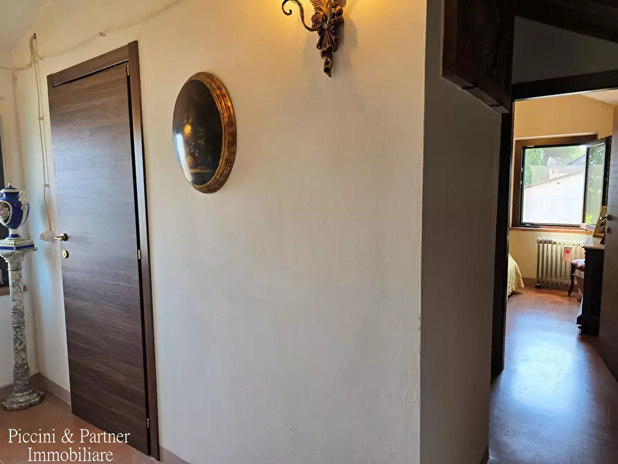 Immagine 56 di Villa in vendita  in Via IV Novembre 15 a Passignano Sul Trasimeno