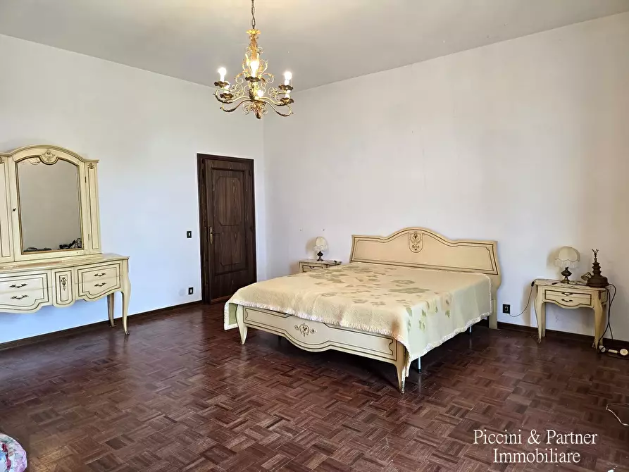 Immagine 82 di Rustico / casale in vendita  in Via Paganico 2 a Castiglione Del Lago