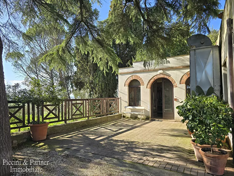 Immagine 3 di Rustico / casale in vendita  in Località Riccio 70A a Cortona