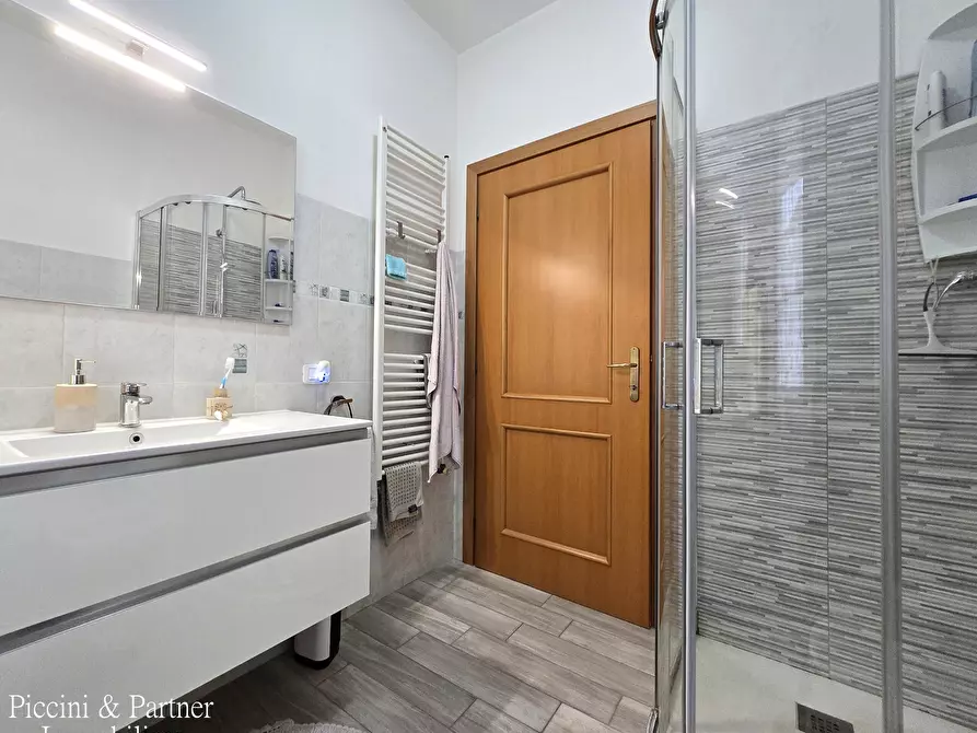 Immagine 28 di Villa in vendita  in C.a. Monsigliolo a Cortona