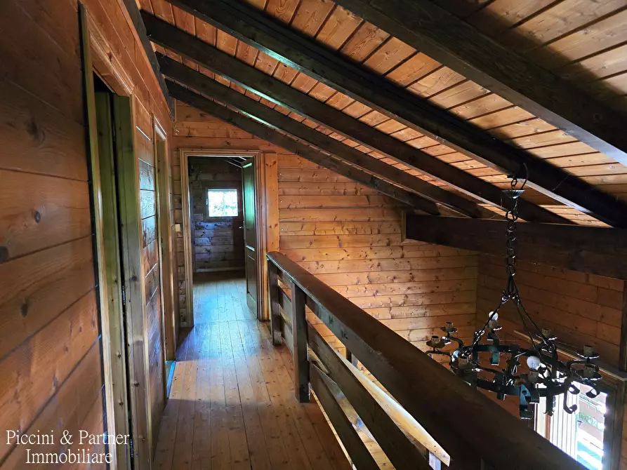 Immagine 68 di Baita in vendita  in Via dei Cespugli 10 a Passignano Sul Trasimeno