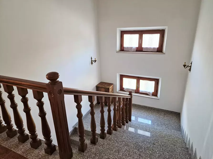 Immagine 41 di Villa in vendita  in Viale Perugia 37 a Castiglione Del Lago
