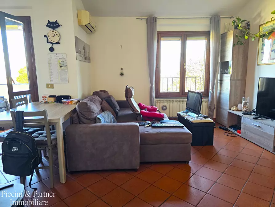 Immagine 33 di Quadrilocale in vendita  in Via Campania a Castiglione Del Lago