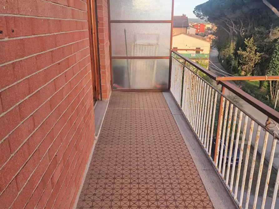 Immagine 33 di Pentalocale in vendita  in Via Console Flaminio a Tuoro Sul Trasimeno