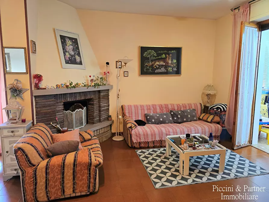 Immagine 6 di Pentalocale in vendita  a Tuoro Sul Trasimeno