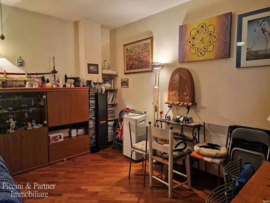 Immagine 21 di Pentalocale in vendita  in Via Giacomo Puccini 84 a Perugia
