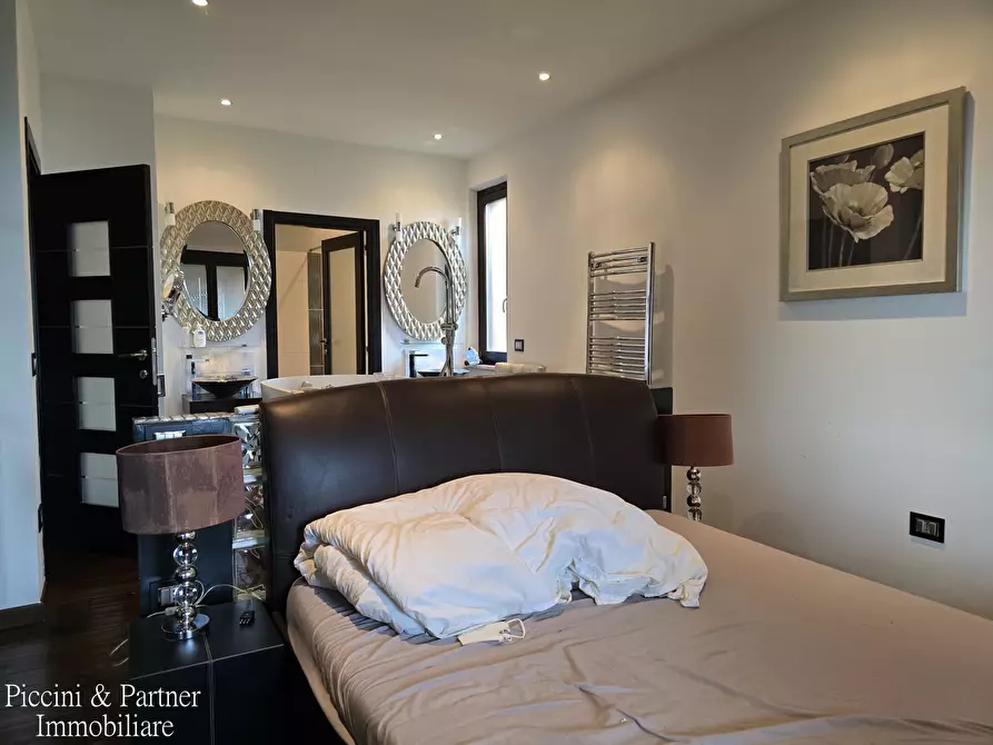 Immagine 46 di Villa in vendita  in Via Marzabotto 11 a Magione