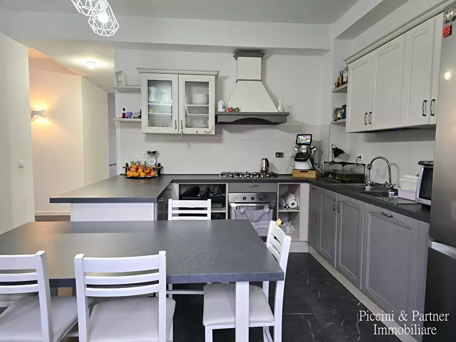 Immagine 31 di Pentalocale in vendita  in Via Annibale Vecchi a Perugia