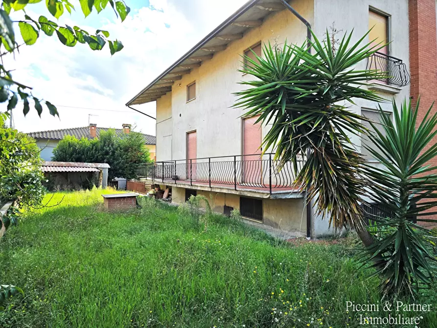 Immagine 3 di Casa indipendente in vendita  in Via Baldami 12/A a Magione