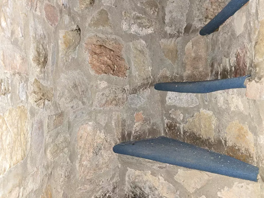 Immagine 30 di Pentalocale in vendita  in Via Imbriani 38 a Perugia