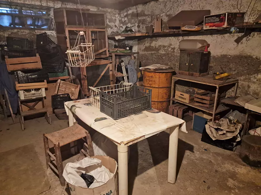 Immagine 45 di Quadrilocale in vendita  in Str. Tiberina Nord 159 a Perugia