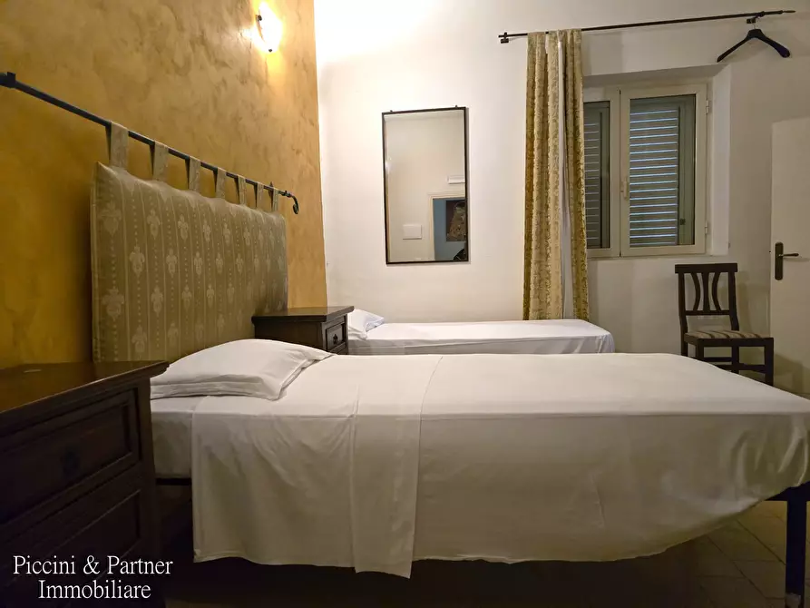 Immagine 42 di Albergo/B&B/Residence in vendita  in Via Chiesa Tonda a Trevi