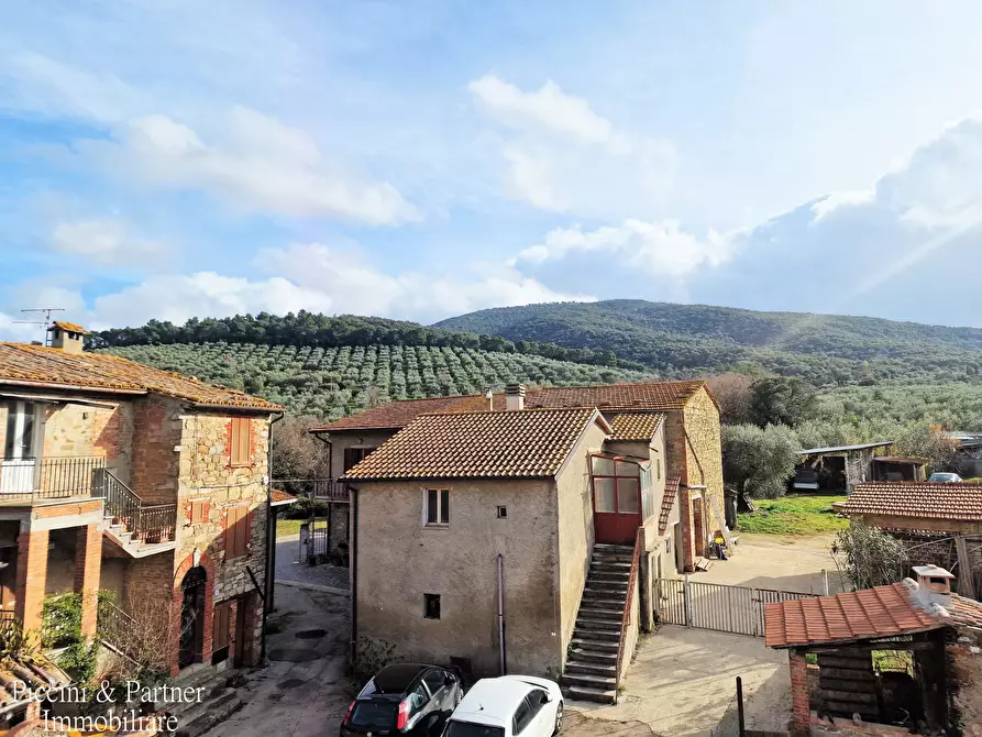 Immagine 10 di Bilocale in vendita  in Via Cenaioli a Magione