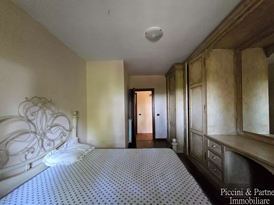 Immagine 23 di Baita in vendita  in Via dei Cespugli 10 a Passignano Sul Trasimeno