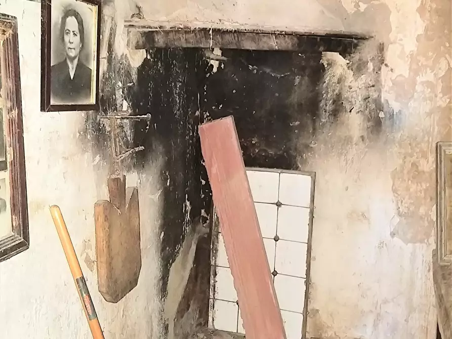 Immagine 20 di Terratetto in vendita  in Località Nardelli 18 a Castiglione Del Lago