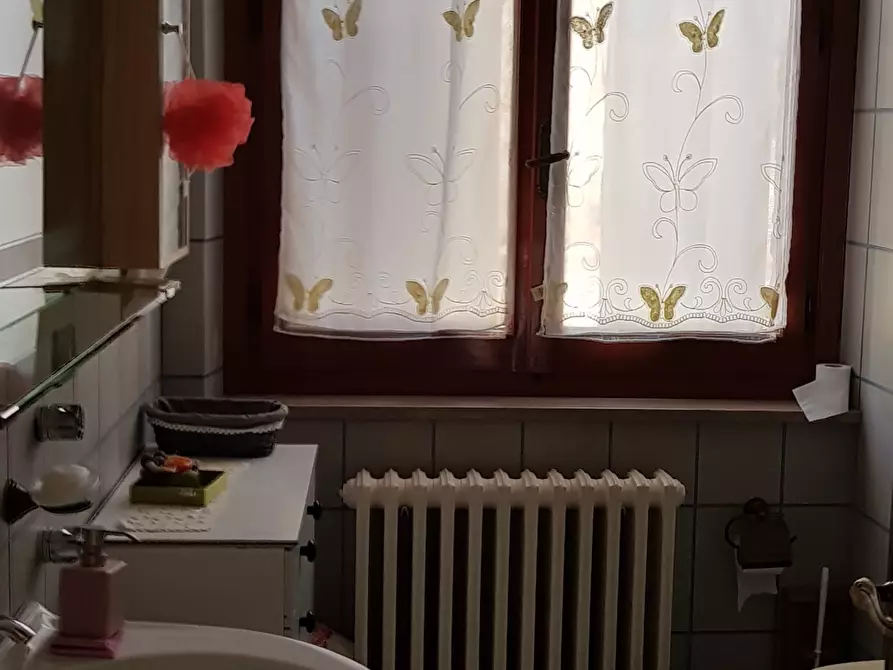 Immagine 26 di Porzione di casa in vendita  in Via Etruria a Castiglione Del Lago