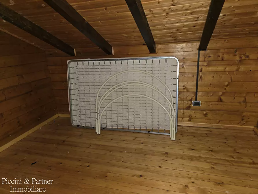 Immagine 64 di Baita in vendita  in Via dei Cespugli 10 a Passignano Sul Trasimeno