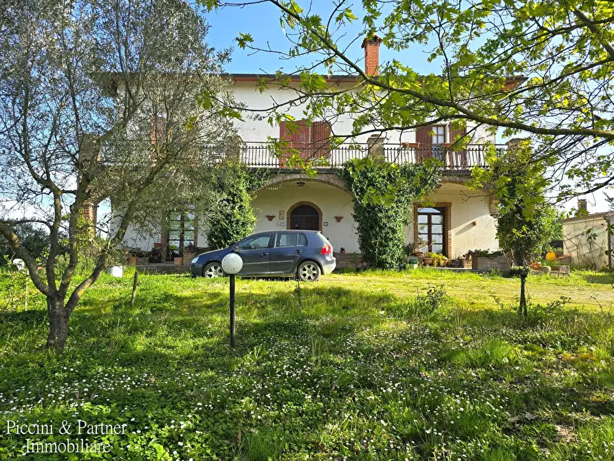 Immagine 1 di Rustico / casale in vendita  in Via Paganico 2 a Castiglione Del Lago