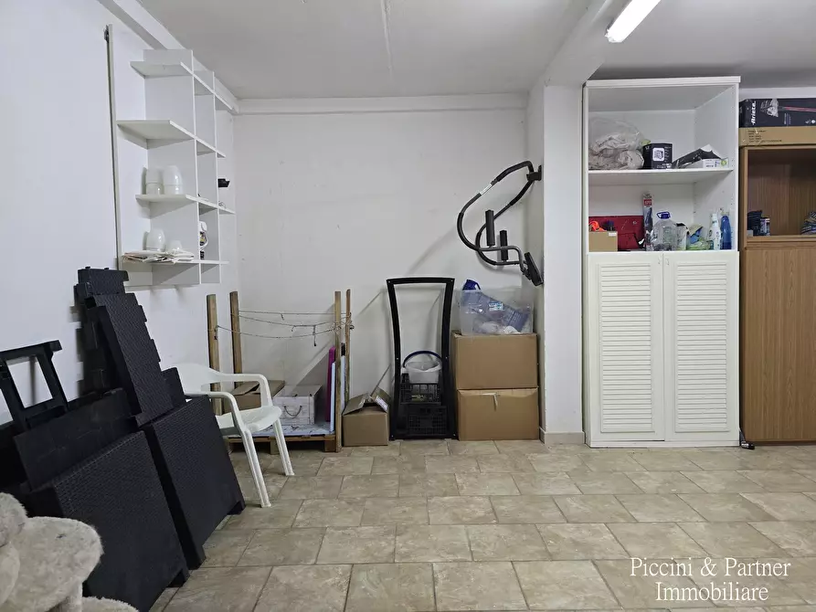 Immagine 65 di Pentalocale in vendita  in Via di Pretola a Paciano