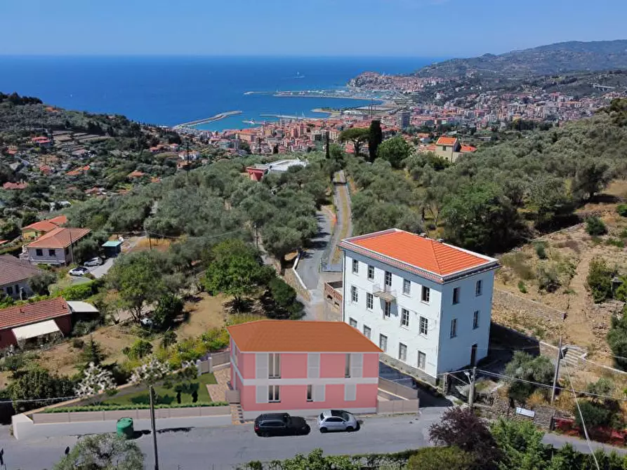 Immagine 7 di Villa in vendita  in Via San Leonardo 48 a Diano Marina