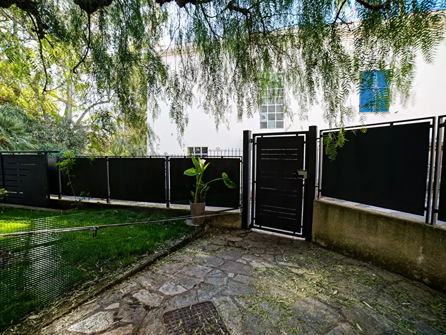 Immagine 10 di Villa in vendita  in Corso Giuseppe Mazzini 173 a San Remo