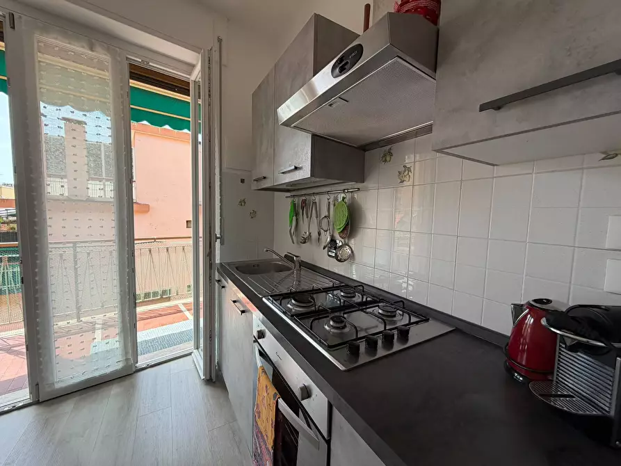 Immagine 7 di Trilocale in vendita  in Via Lamarmora 161 a San Remo