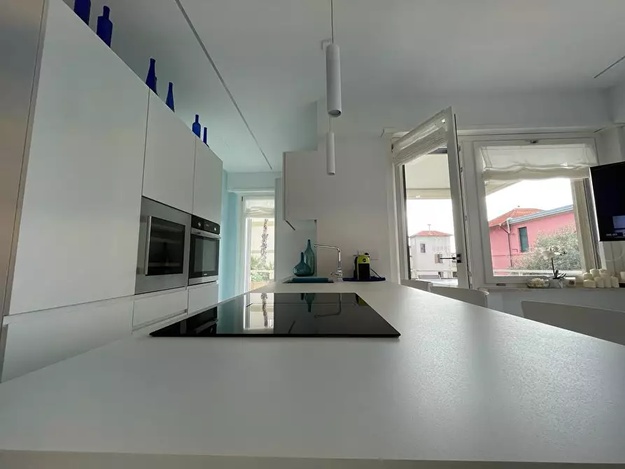 Immagine 13 di Trilocale in vendita  in Corso Giuseppe Mazzini 181 a San Remo