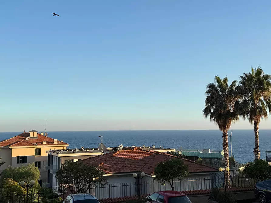 Immagine 17 di Trilocale in vendita  in Via Padre Semeria 101 a San Remo