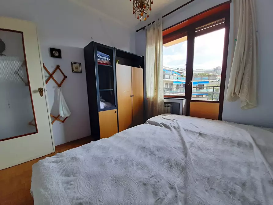 Immagine 11 di Trilocale in vendita  in Strada Borgo Tinasso 81 a San Remo