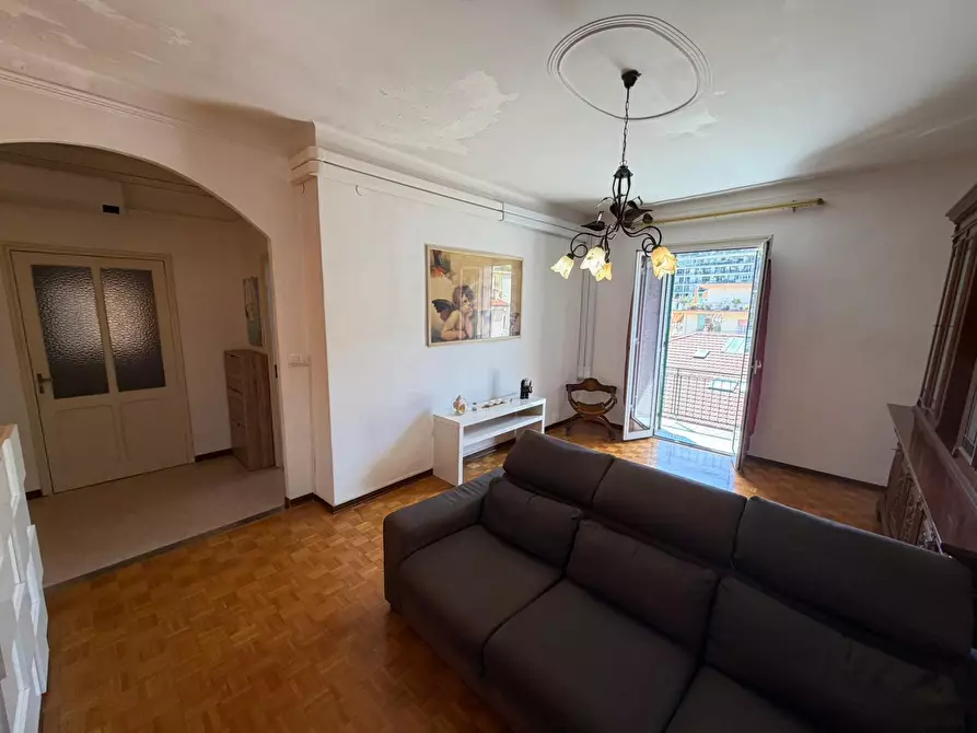 Immagine 6 di Quadrilocale in vendita  in Via Martiri della Libertà 330 a San Remo