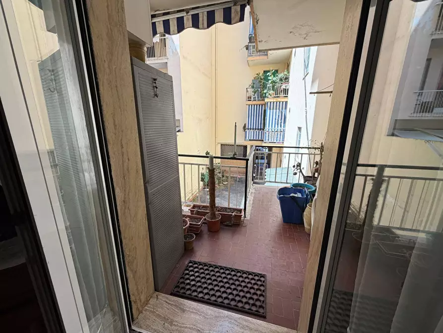 Immagine 10 di Quadrilocale in vendita  in Via Lamarmora 67 a San Remo