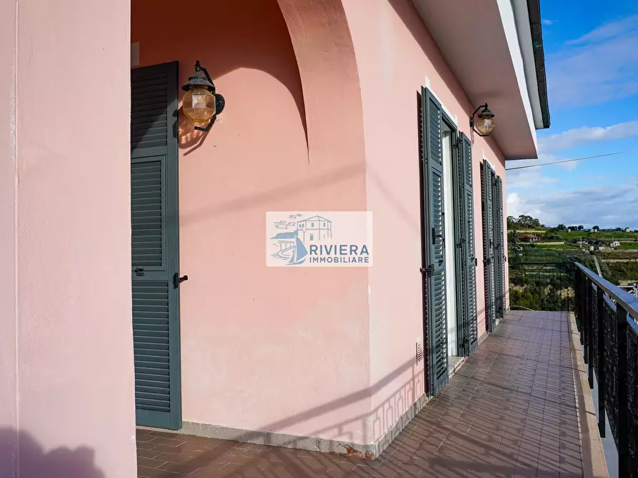 Immagine 19 di Porzione di casa in vendita  a San Remo