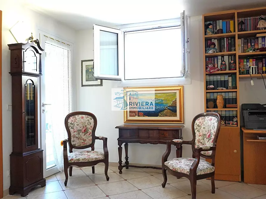 Immagine 35 di Villa in vendita  in Via Giulio Cesare 2 a Santo Stefano Al Mare