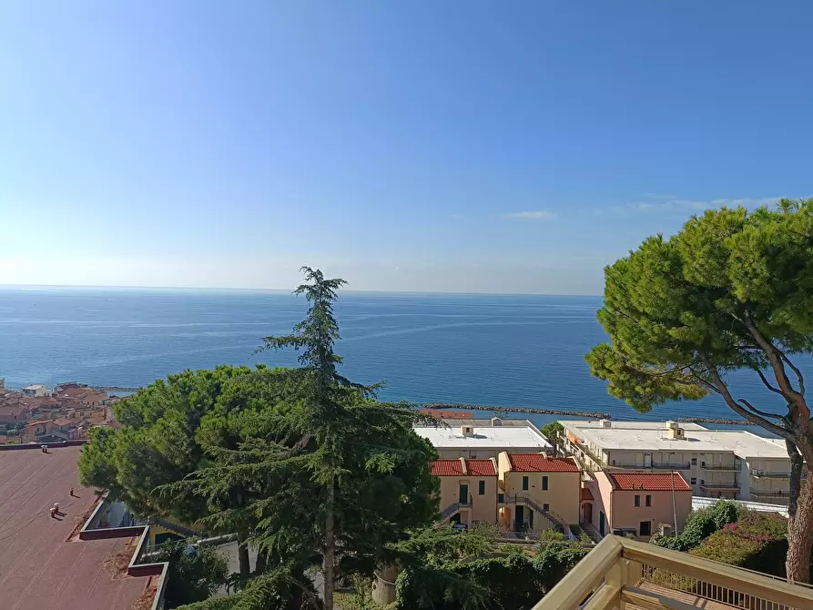 Immagine 10 di Trilocale in vendita  in Via Santo Stevi Superiore 2 a Santo Stefano Al Mare