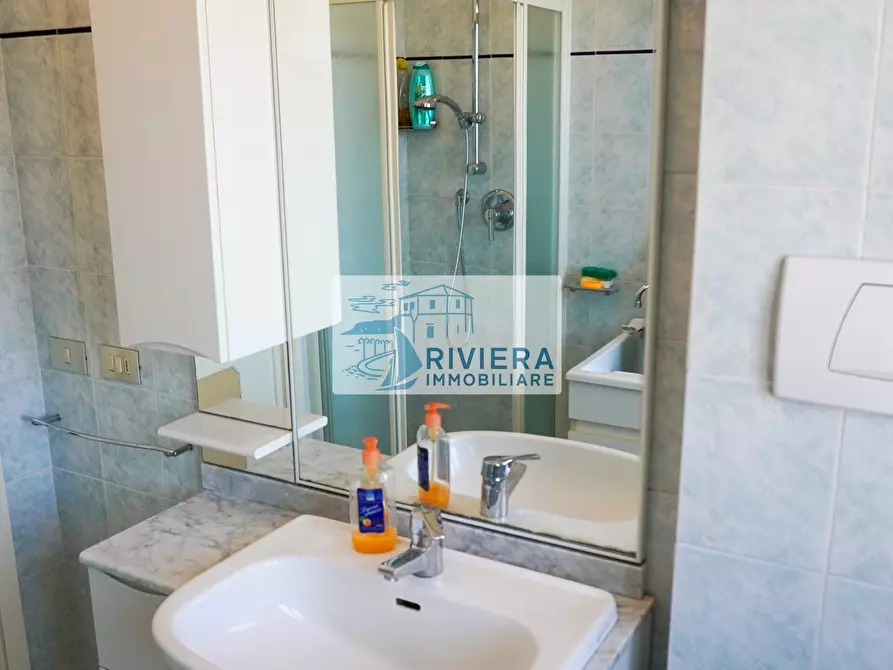 Immagine 25 di Trilocale in vendita  in Via Aurelia Ponente 86 a Santo Stefano Al Mare