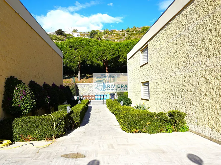 Immagine 20 di Bilocale in vendita  in Via Gianni Cozzi 1 a Santo Stefano Al Mare