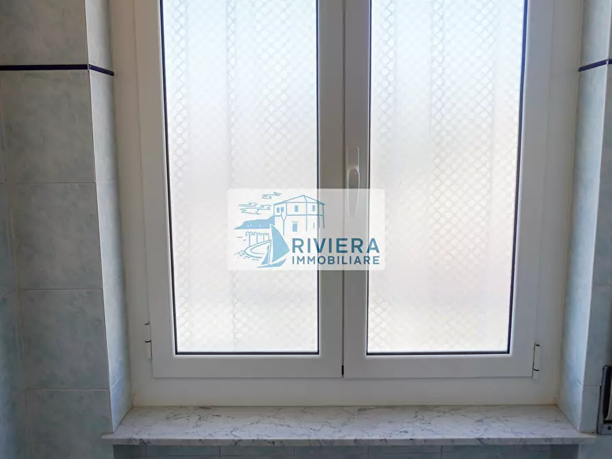 Immagine 27 di Trilocale in vendita  in Via Aurelia Ponente 86 a Santo Stefano Al Mare