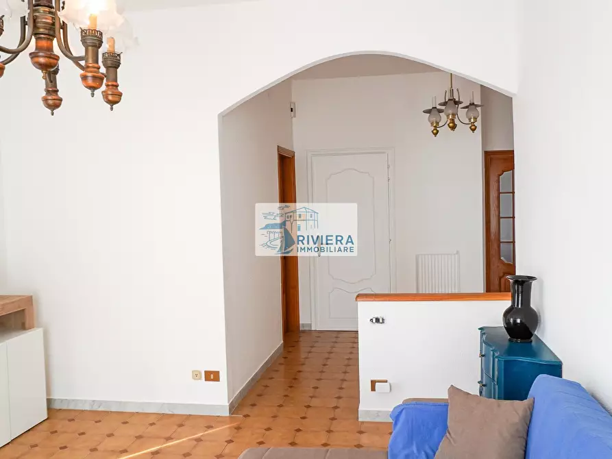 Immagine 24 di Porzione di casa in vendita  a San Remo