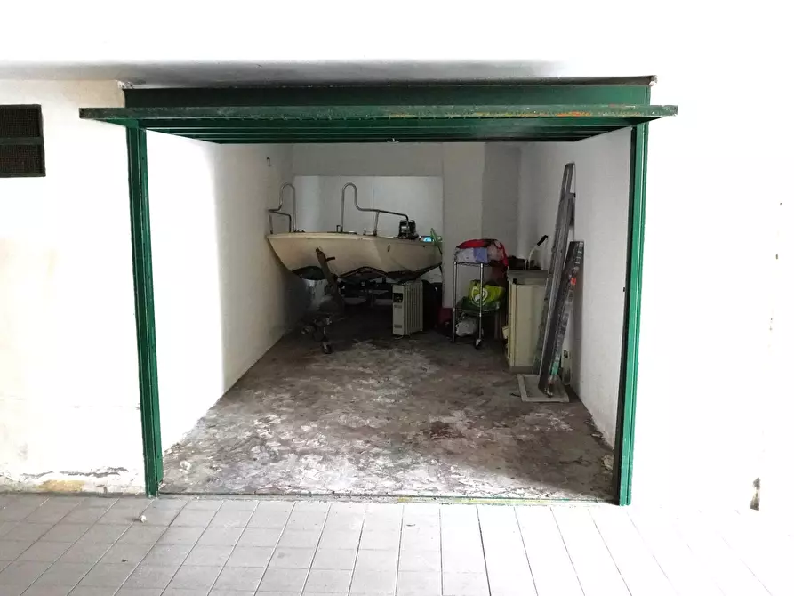 Immagine 2 di Garage in vendita  in via Privata Giardini a Santo Stefano Al Mare