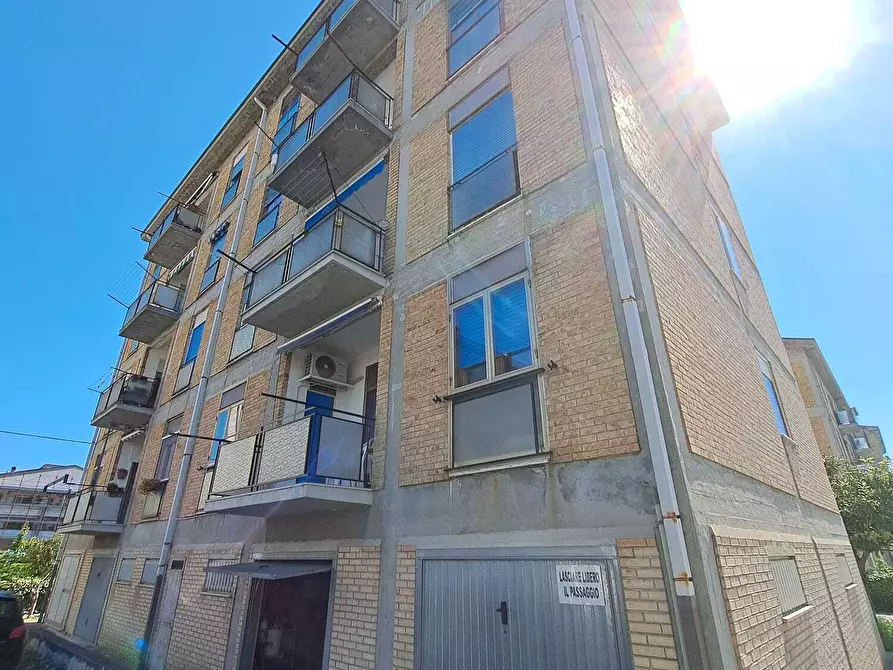 Immagine 3 di Pentalocale in vendita  in Via Torino 12 a Lanciano