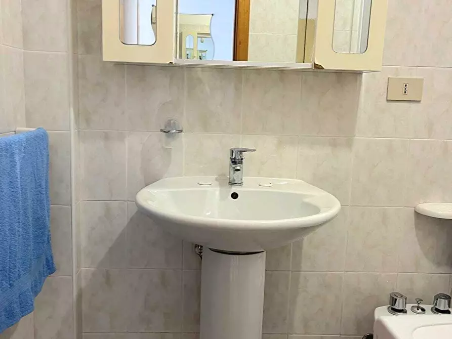 Immagine 18 di Trilocale in vendita  in Via Bachelet 322 a Casalbordino