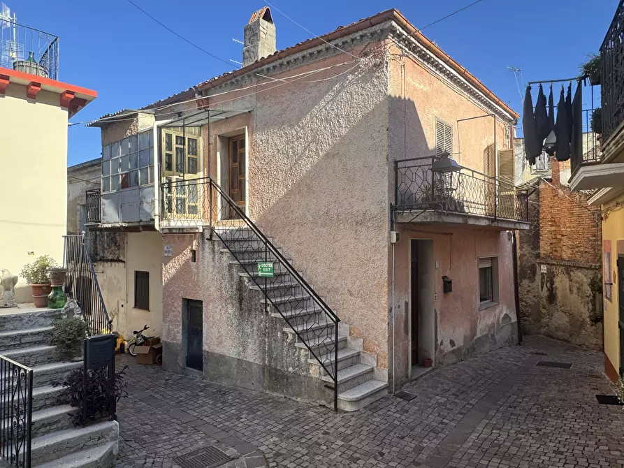 Immagine 1 di Appartamento in vendita  in Treglio (CH) a Treglio