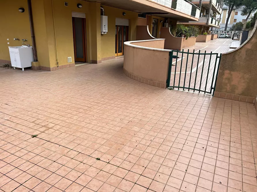 Immagine 10 di Pentalocale in vendita  in Via Cesare Fagiani 27 a Lanciano