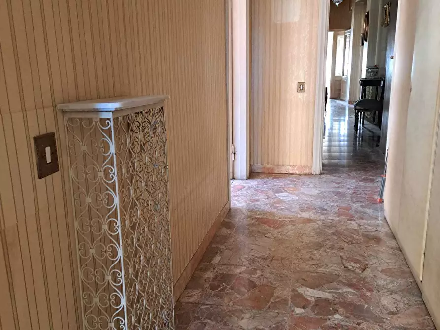 Immagine 26 di Pentalocale in vendita  in Corso Trento e Trieste 43 a Lanciano