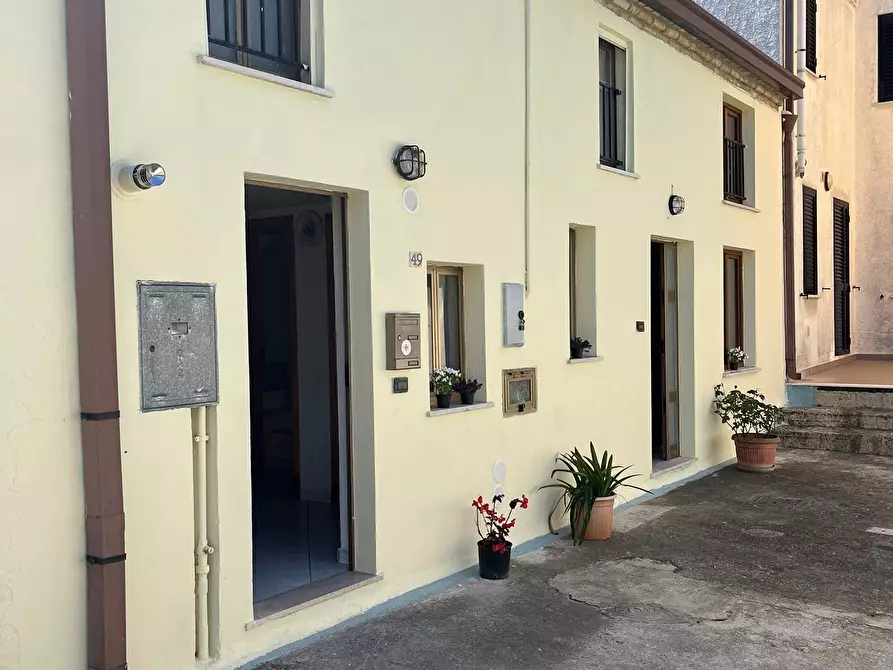 Immagine 1 di Terratetto in affitto  in Via Paolo Borsellino 51 a Frisa